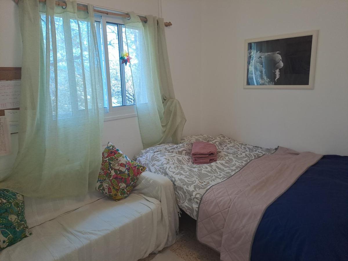 Galilean Villa With Jacuzzi Qiryat Amal 外观 照片